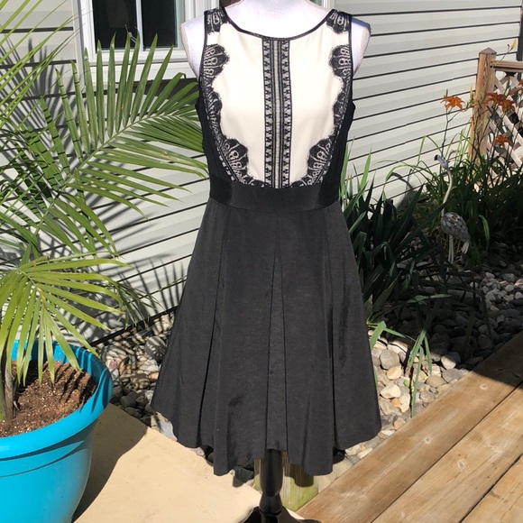 White House Black Market Dresses & Skirts - White House Black Market dress